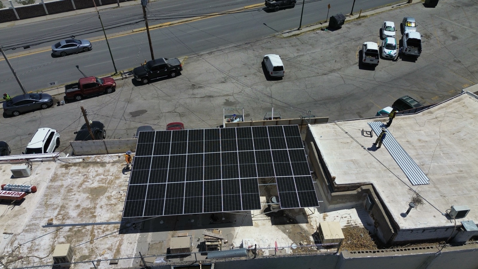 Paneles solares local comercial 350 Sucursal Terziano