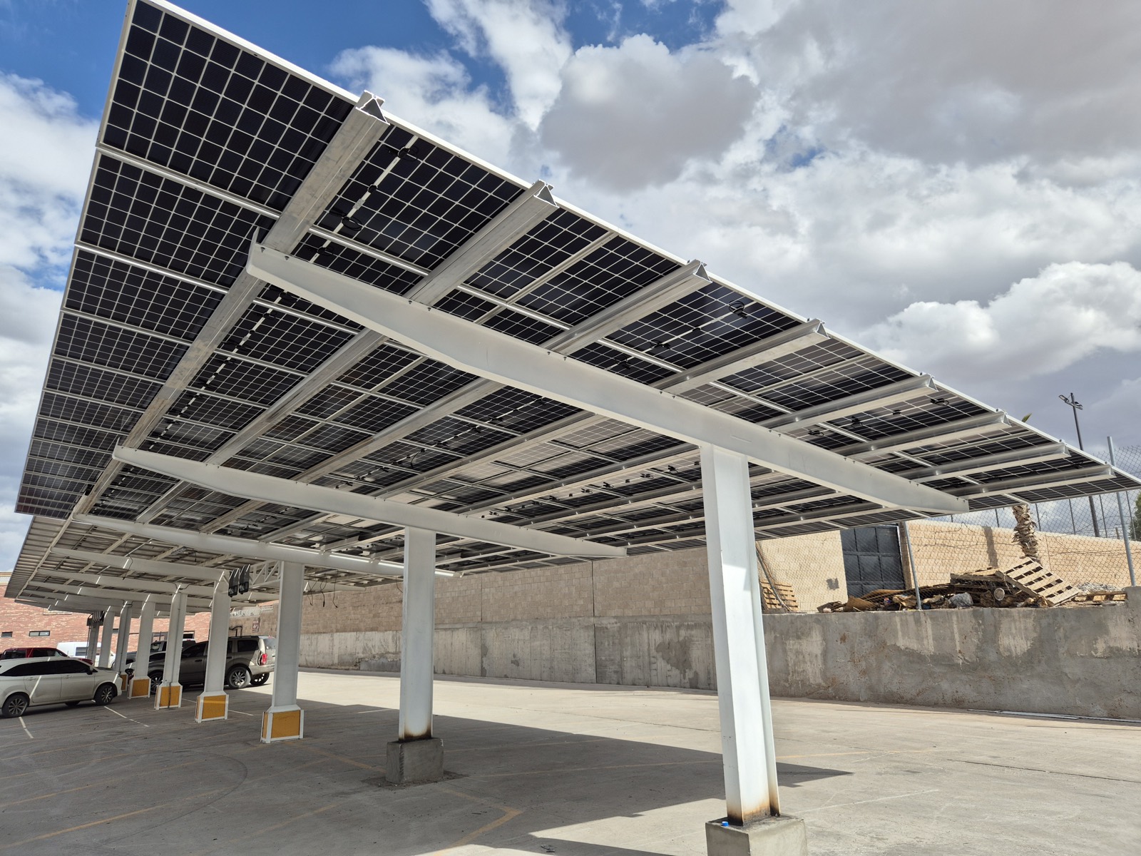 Paneles solares local comercial Los Toros Quintaco Aeropuerto